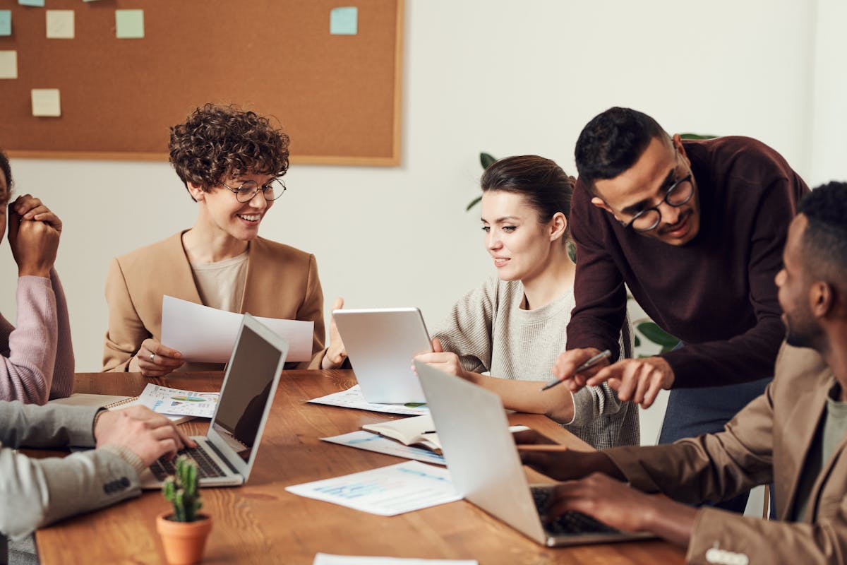 Cómo Crear un Perfil Profesional que Gane Más Propuestas en Plataformas de Trabajo